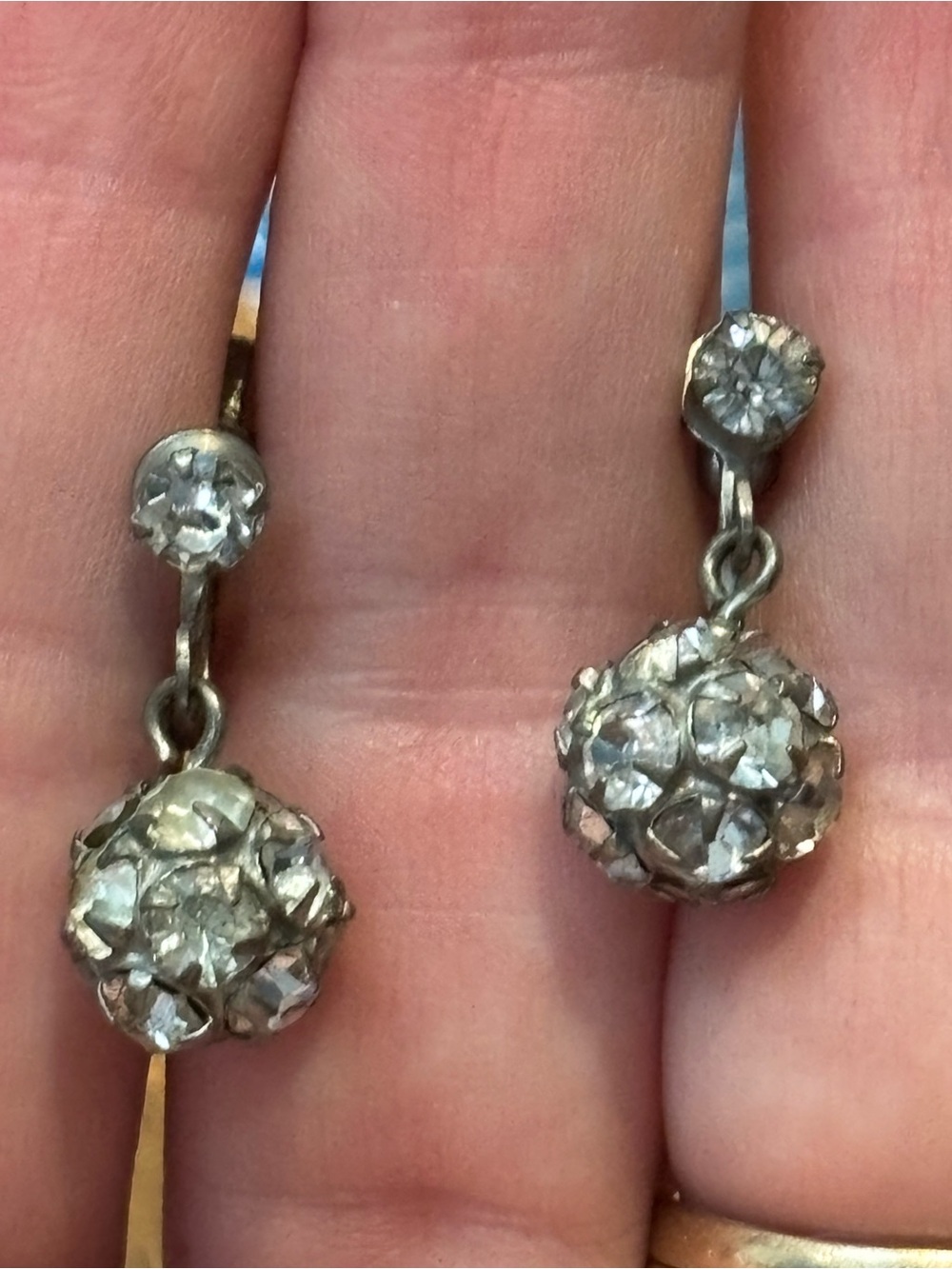 Vintage disco ball crystal rhinestone silver tone dangle screw back earrings